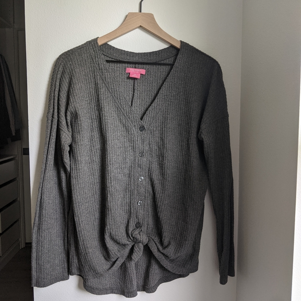 ❤️ Isaac Mizrahi women's long sleeve top much